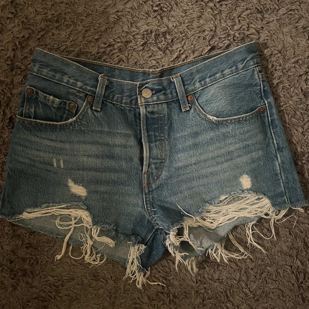 Levi’s shorts